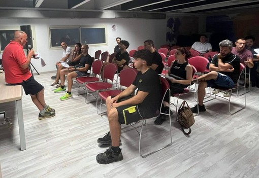 Scuola di Floricoltura Applicata, a Sanremo la seconda lezione dedicata alla coltivazione dei ranuncoli