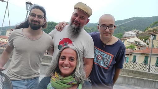 Santo Stefano al Mare: questa sera in piazza Baden Powell il concerto dei Ponente Folk Legacy Santo Stefano al Mare: questa sera in piazza Baden Powell il concerto dei Ponente Folk Legacy