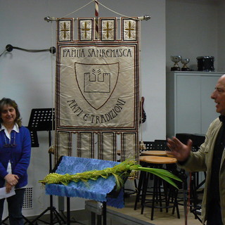 Ieri pomeriggio si è tenuto, presso l'auditorium dell'istituto comprensivo "Italo Calvino", l'ultimo incontro dell'anno scolastico 2012/2013 del progetto sui palmureli