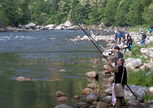 Tempo libero: Regione Liguria, apre domenica la stagione della pesca alla trota