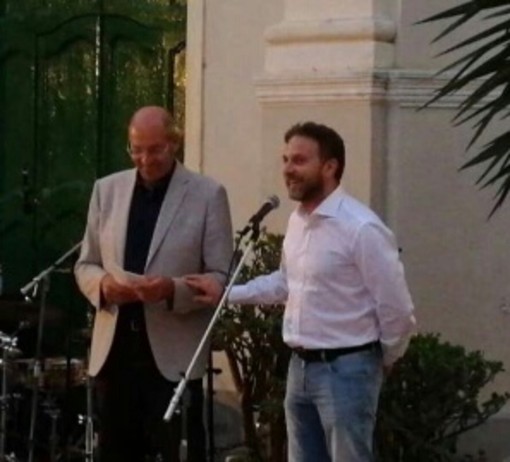 Imperia: in ricordo del generale Manuel Belgrano, ieri sera il presidente del Consiglio regionale alla 31esima edizione della ‘Festa della Bandiera Argentina’ a Costa d’Oneglia Imperia: in ricordo del generale Manuel Belgrano, ieri sera il presidente del Consiglio regionale alla 31esima edizione della ‘Festa della Bandiera Argentina’ a Costa d’Oneglia