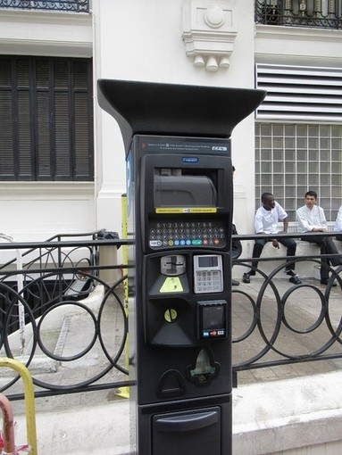 Nizza: la sosta con i nuovi 'Horodateurs', sono tutti in rete e quindi non c'è spazio per le truffe (Foto)