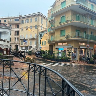 Meteo e polemiche: insulti social ad Arpal mentre la situazione è migliorata, pioggia domenica Meteo e polemiche: insulti social ad Arpal mentre la situazione è migliorata, pioggia domenica