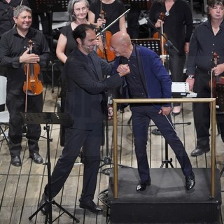 Due imperdibili appuntamenti con l’Orchestra Sinfonica di Sanremo: da Shostakovic e Ravel alla serata conclusiva del Festival della Chitarra