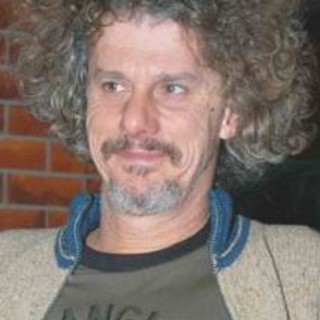 Imperia: martedì prossimo al 'Cavour' la comicità corrosiva di Paolo Migone