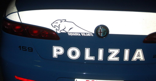 Sanremo: serie di interventi della Polizia al porto vecchio