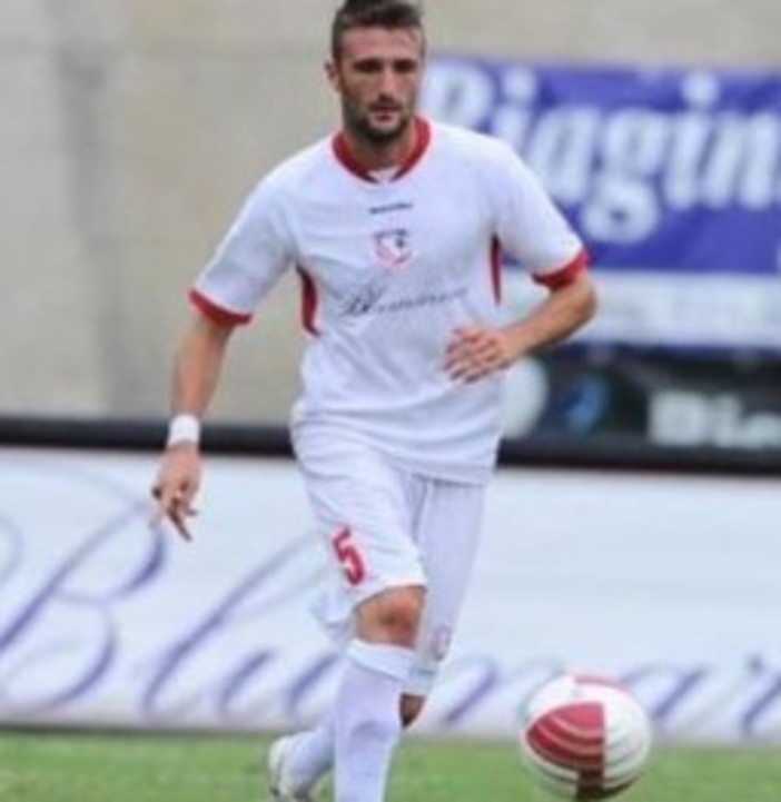 Calcio, Serie B. L'ex Sanremese Fabrizio Poli firma per la Virtus Entella Calcio, Serie B. L'ex Sanremese Fabrizio Poli firma per la Virtus Entella