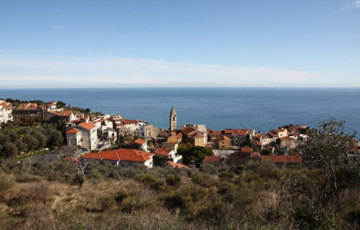 Cipressa: riduzione delle aliquote Imu, la risposta del consigliere di minoranza Mauro Spinelli al Sindaco Cipressa: riduzione delle aliquote Imu, la risposta del consigliere di minoranza Mauro Spinelli al Sindaco