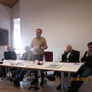 Ventimiglia: ieri pomeriggio in Biblioteca la presentazione del libro di Salvatore Vento sul Karl Marx