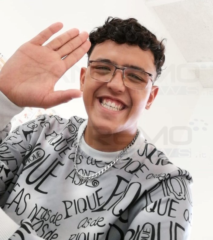 Sanremo: l’Istituto ‘Ruffini-Aicardi’ al ‘Green game’ di Genova pensando anche Mohtadi Sanremo: l’Istituto ‘Ruffini-Aicardi’ al ‘Green game’ di Genova pensando anche Mohtadi