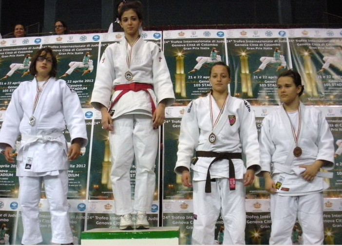 Arti Marziali: un argento importante per l'atleta ventimigliese Maruska Iamundo Arti Marziali: un argento importante per l'atleta ventimigliese Maruska Iamundo
