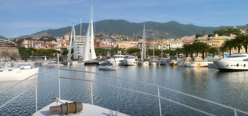 Sanremo: continua l'ampliamento della videosorveglianza in città, in arrivo 4 telecamere al porto vecchio Sanremo: continua l'ampliamento della videosorveglianza in città, in arrivo 4 telecamere al porto vecchio