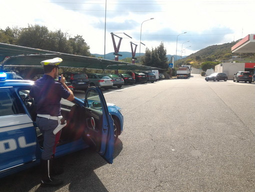 80enne pluripregiudicato di Chieti arrestato dalla Polstrada di Imperia sulla A10 nel savonese