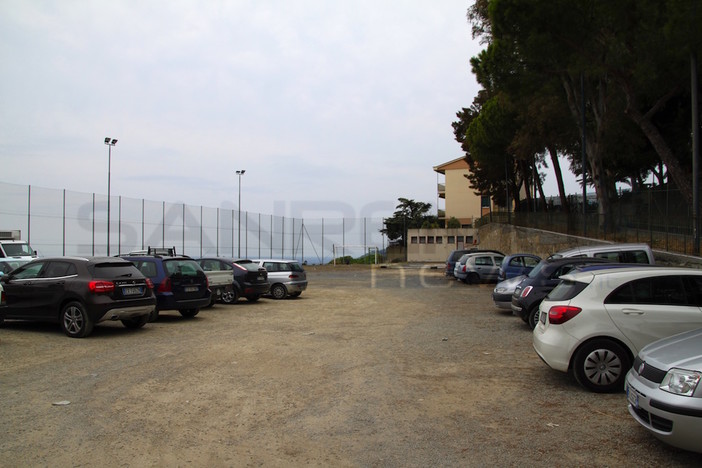 Sanremo: pronto il progetto da 100 mila euro per la sistemazione del parcheggio nel campo dal calcio di Poggio Sanremo: pronto il progetto da 100 mila euro per la sistemazione del parcheggio nel campo dal calcio di Poggio