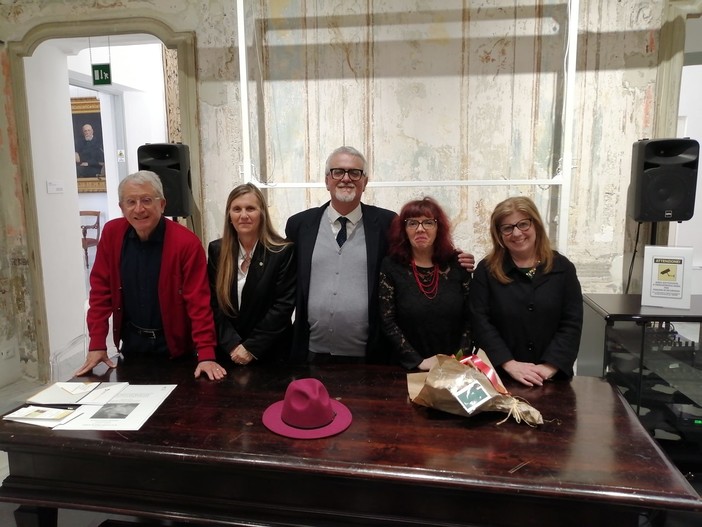 Presentato dall'associazione Esprit Sanremo-Perinaldo il libro 'Caro Bastardo'