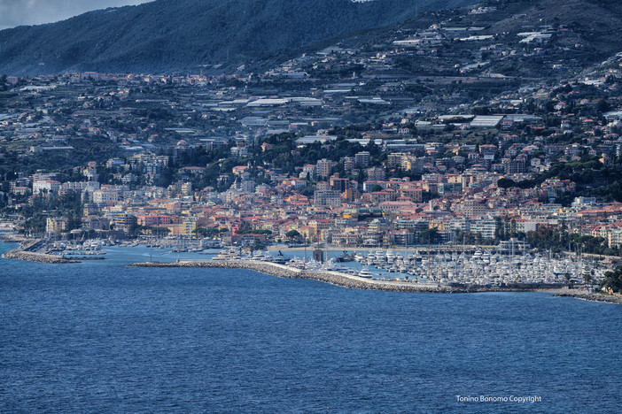 Sanremo: dopo un giugno da dimenticare luglio in miglioramento per il turismo, tanti stranieri dall'Est Sanremo: dopo un giugno da dimenticare luglio in miglioramento per il turismo, tanti stranieri dall'Est