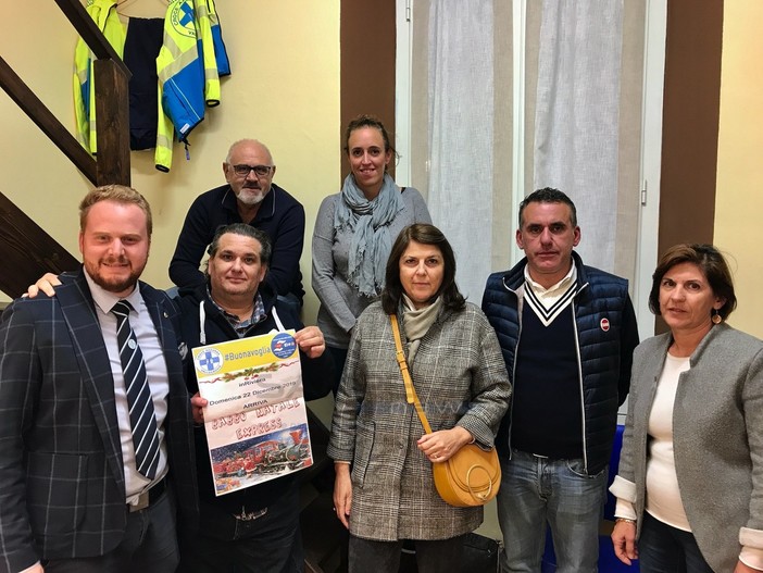 A Ponente Babbo Natale arriverà in treno e farà tappa a Bordighera, Ventimiglia, Vallecrosia e Camporosso con il suo ‘Express’