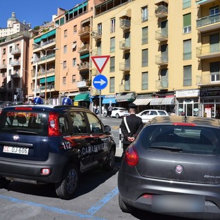 Sanremo: dopo la lite ed il colpo di pistola di ieri, posto di controllo dei Carabinieri oggi in via Martiri