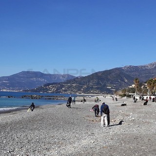 Ventimiglia: affidata alla Manam Srl la gestione e la realizzazione delle due spiagge libere attrezzate ‘Scirocco’ e ‘Maestrale’ Ventimiglia: affidata alla Manam Srl la gestione e la realizzazione delle due spiagge libere attrezzate ‘Scirocco’ e ‘Maestrale’