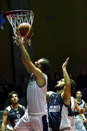 Pallacanestro: le più belle foto del match di domenica scorsa tra BKI Imperia e Pro Recco Pallacanestro: le più belle foto del match di domenica scorsa tra BKI Imperia e Pro Recco