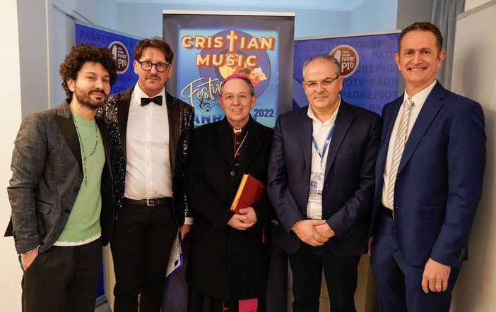 Sanremo: questa sera la consegna del ‘Premio della critica Mia Martini’ e del ‘Premio sala stampa Lucio Dalla’ Sanremo: questa sera la consegna del ‘Premio della critica Mia Martini’ e del ‘Premio sala stampa Lucio Dalla’