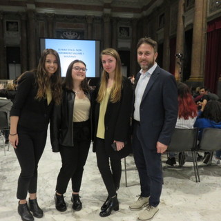 L'Istituto “Ruffini” di Imperia vince la prima edizione del Debate Day Liguria, andrà alle Olimpiadi Nazionali di Roma L'Istituto “Ruffini” di Imperia vince la prima edizione del Debate Day Liguria, andrà alle Olimpiadi Nazionali di Roma