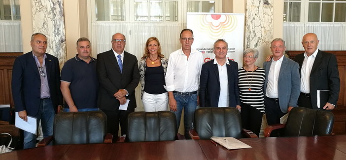 Il Grande Viaggio Insieme Conad arriva a Sanremo: tra fiori, musica, turismo e produzioni di qualità (Video) Il Grande Viaggio Insieme Conad arriva a Sanremo: tra fiori, musica, turismo e produzioni di qualità (Video)