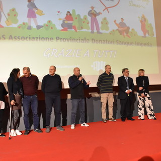 Sanremo: grande festa oggi per la Fidas, all'Ariston la premiazione dei donatori benemeriti della città dei fiori (Foto)