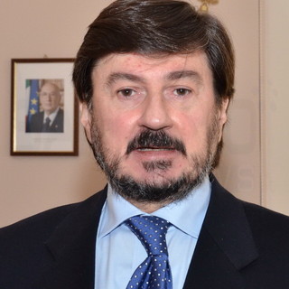 Il Questore Pasquale Zazzaro Il Questore Pasquale Zazzaro