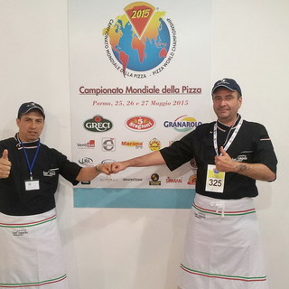 Alla pizzeria Sant'Ampelio, con la pizza "Bordighera Monet", prosegue la rassegna "Pizze Mondiali"