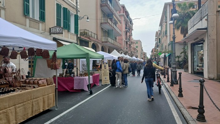 Bordighera: i provvedimenti del Comune per la manifestazione commerciale 'Primavera Bordigotta' di domenica prossima