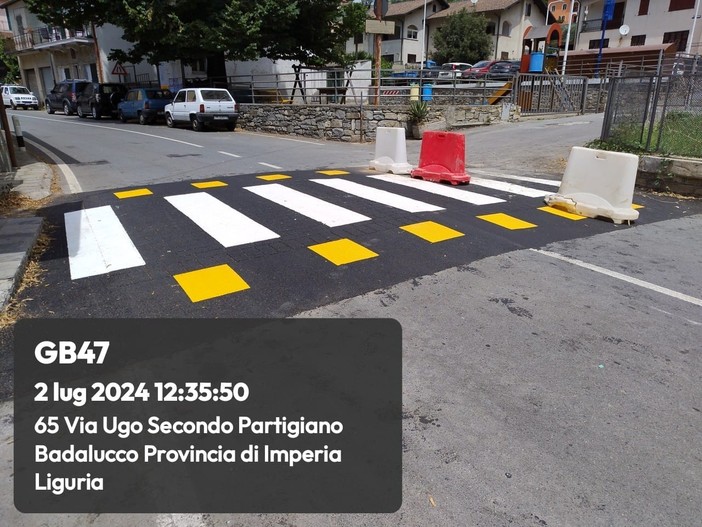Badalucco: una rotonda e cinque passaggi pedonali rialzati, il Sindaco "Rendiamo sicuro il paese" Badalucco: una rotonda e cinque passaggi pedonali rialzati, il Sindaco "Rendiamo sicuro il paese"