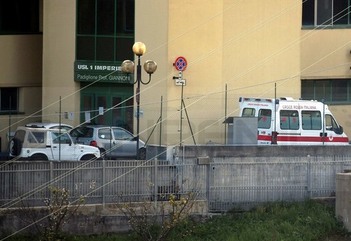 Donazione del Sindacato di Polizia Sulpl all'ospedale 'Borea' di Sanremo per l'acquisto di presidi sanitari