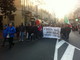 Ventimiglia: ai lavoratori frontalieri si sono uniti anche gli studenti e la gente comune, corteo in tutta la città