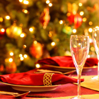 Molte famiglie della nostra provincia ieri al ristorante per il pranzo di Natale: numerose le prenotazioni per San Silvestro