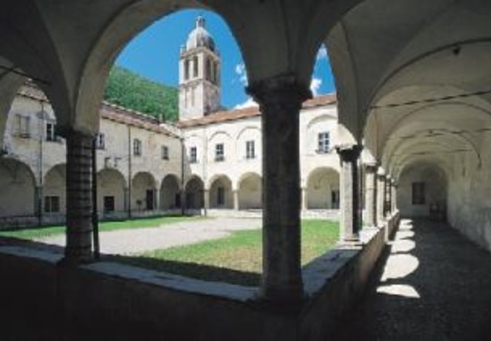 Pieve di Teco: domenica 18, cibo, arte e beneficenza insieme