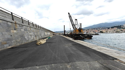 Sanremo, Porto Vecchio: stop al percorso sulla diga e interventi urgenti per la sicurezza pubblica