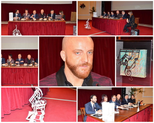 #Festival2017: inaugurata oggi al Teatro dell’Opera del Casinò la mostra 'Parole Note' di Enrico Benetta (Foto e Video)