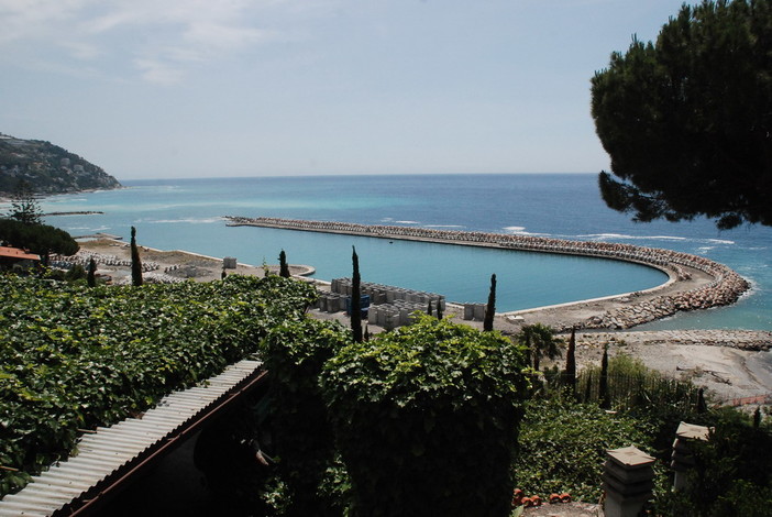 Ospedaletti: rigettata dal Consiglio di Stato la richiesta danni del condominio 'Le Margherite' per il nuovo porto Ospedaletti: rigettata dal Consiglio di Stato la richiesta danni del condominio 'Le Margherite' per il nuovo porto