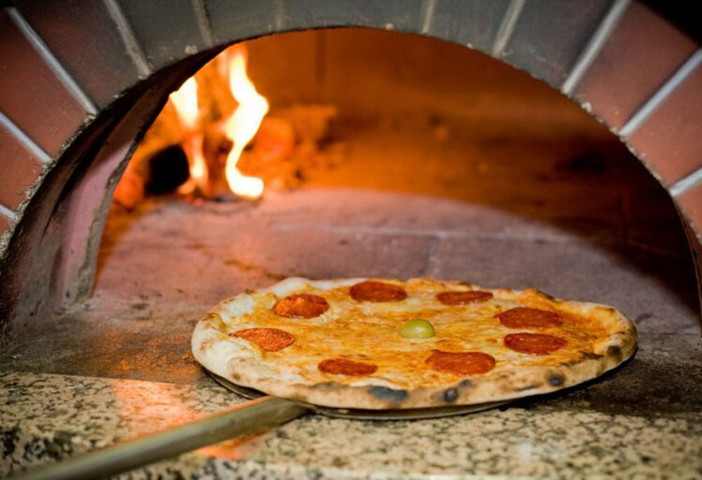 Pompeiana: stasera e domani doppio appuntamento con il primo 'Pizza Festival' in piazza Dante