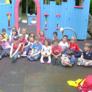 Sanremo: la foto della classe 1a B della 'Borgo Rodari' al suo ultimo giorno di scuola Sanremo: la foto della classe 1a B della 'Borgo Rodari' al suo ultimo giorno di scuola