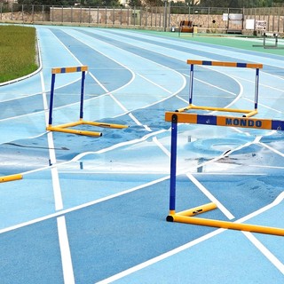 Sanremo: pista di atletica danneggiata e piena di 'bubboni', preoccupazione tra le società sportive (Foto) Sanremo: pista di atletica danneggiata e piena di 'bubboni', preoccupazione tra le società sportive (Foto)