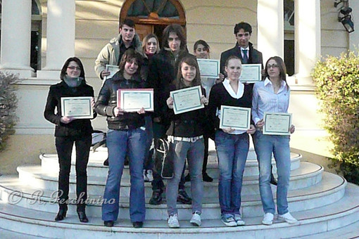 Premio di Eloquenza Italo-Francese del Lions Club Int. Premio di Eloquenza Italo-Francese del Lions Club Int.