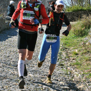 L'imperiese Piero Binelli protagonista al Trail del Marchesato vince la categoria vigili del fuoco