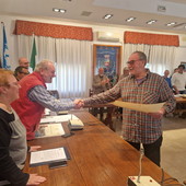 Ospedaletti: due storici commercianti e due società sportive premiati dall'Amministrazione comunale Ospedaletti: due storici commercianti e due società sportive premiati dall'Amministrazione comunale