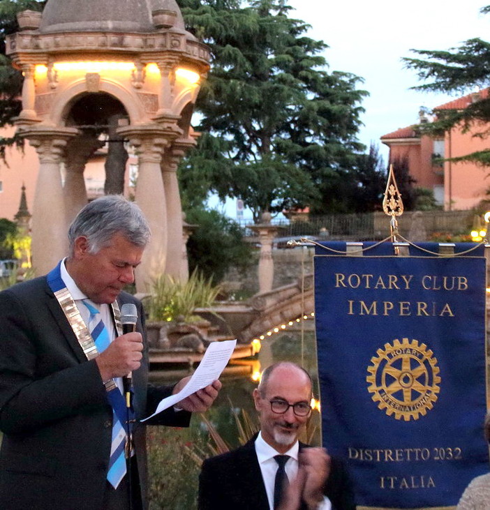 Imperia: sabato scorso il passaggio delle consegne del Rotary tra Giuseppe Fossati ed Achille Fontana
