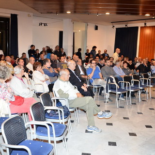 Arma di Taggia: è nata l'associazione 'Ospedale Unico... dove', la discussione rimane aperta Arma di Taggia: è nata l'associazione 'Ospedale Unico... dove', la discussione rimane aperta