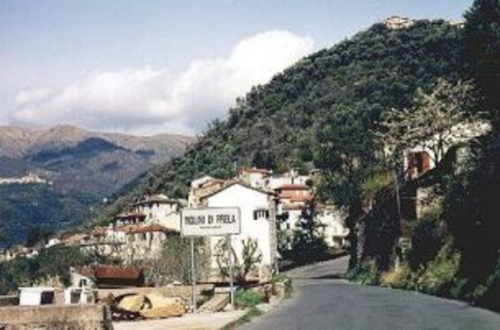 Prelà: domenica torna l'appuntamento con il "Mercatino delle Meraviglie" Prelà: domenica torna l'appuntamento con il "Mercatino delle Meraviglie"