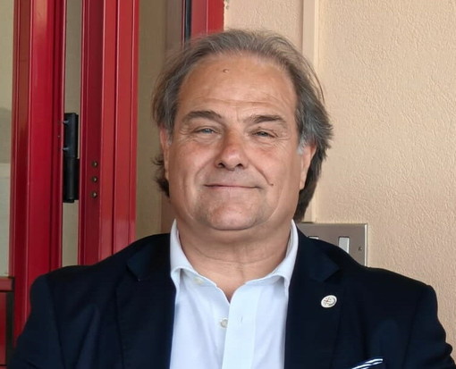 L'assessore regionale al Turismo - Luca Lombardi L'assessore regionale al Turismo - Luca Lombardi
