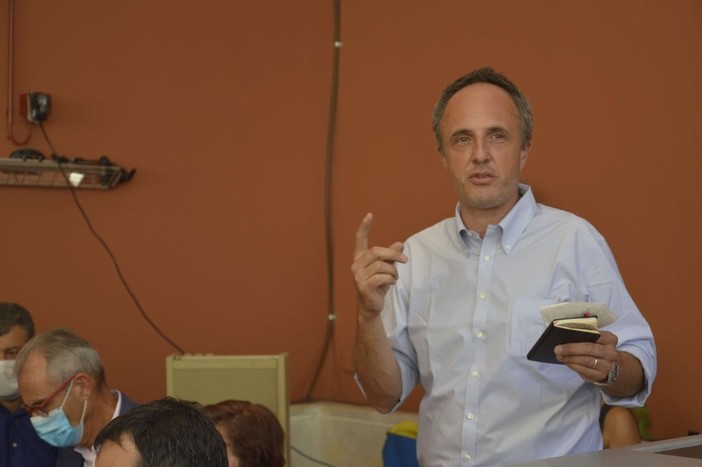 Elezioni provinciali, Ferruccio Sansa: “No a Claudio Scajola presidente, è inadatto. Perché nessuno dice niente?”